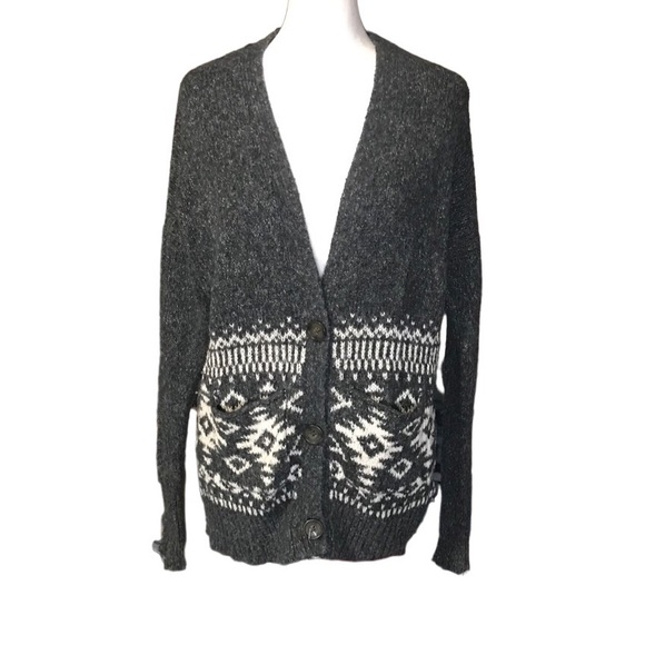 Hollister Sweaters - Hollister Fair Isle 3 Button Long Cardigan in Gray Size XS/S